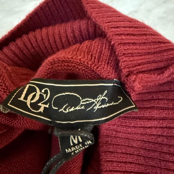 DG2 by Diane Gilman Lux Touch Turtleneck Sweater with Lace-Up Sides size 1X NWT - Picture 4 of 7
